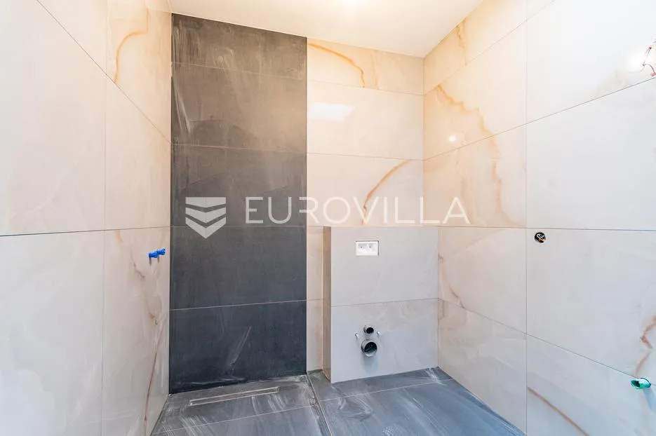 varaždin, centar četverosoban stan površine 138,70 m² - slika 9