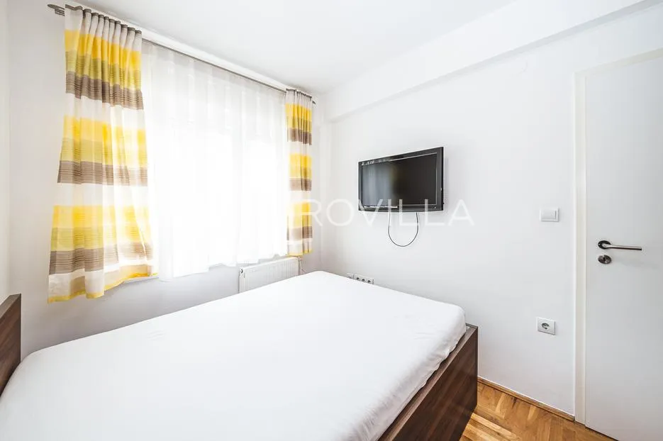 zagreb, podsused uređen trosoban stan 55 m² parking - slika 7
