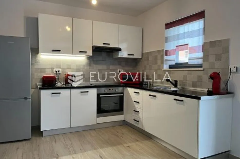 istra, pula, moderna samostojeća vila s pogledom u zelenilo, mirna oaza - slika 9