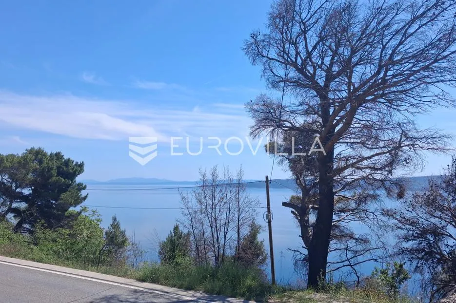 omiš, lokva rogoznica, prostrano zemljište s kućom za adaptaciju i panoramskim pogledom na more - slika 3