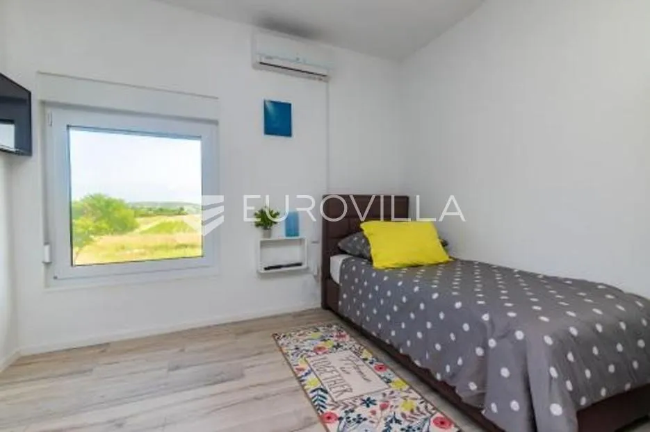 zadar, suhovare, moderna vila na mirnoj lokaciji - slika 18