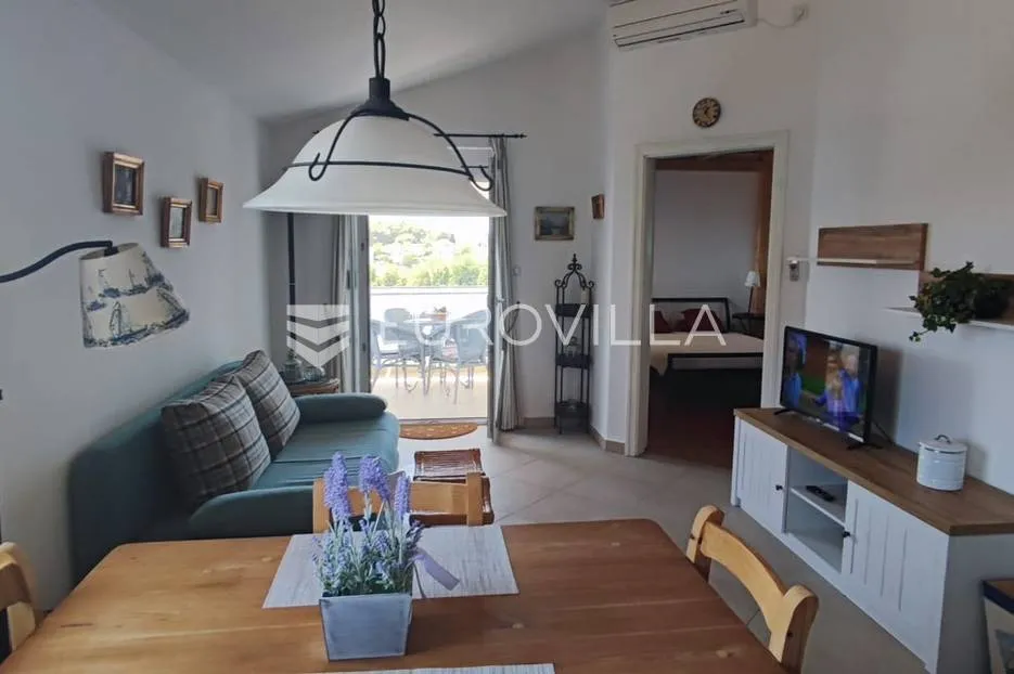 pomer, dvosoban stan 45 m2, pogled na more - slika 3