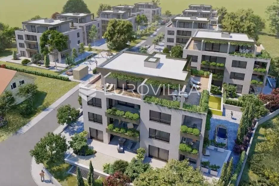 kaštel stari luksuzan stan 102,8 m² s velikom terasom i vrtom - slika 10