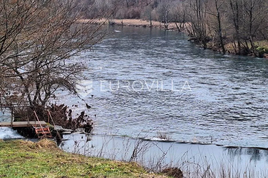 barilovići, perjasica, poljoprivredno zemljište 5240 m² na samoj rijeci korani, mogućnost gradnje - slika 3