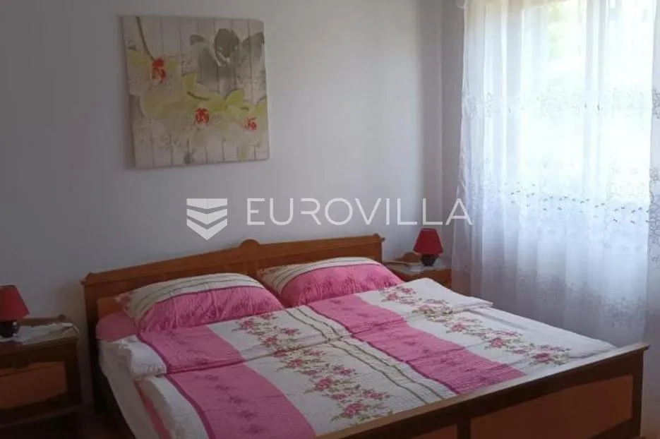 krk, kuća s 5 apartmana, blizina mora, idealna za turizam, 150 m od mora - slika 9