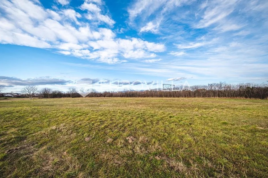 zagreb, sveta klara, građevinsko zemljište, 8730 m² - slika 2