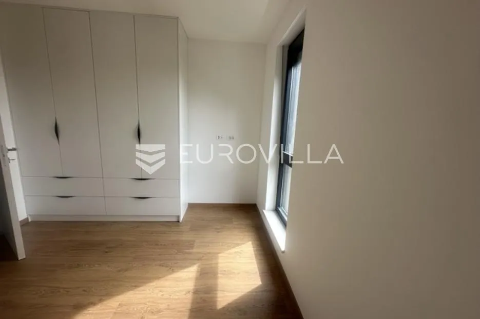 pula, šijana, nov trosoban stan 76 m², novogradnja - slika 10