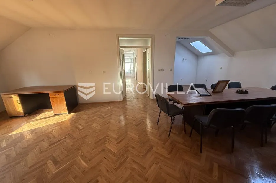 vinkovci, lenije, poslovno, stambena zgrada 700 m² - slika 19