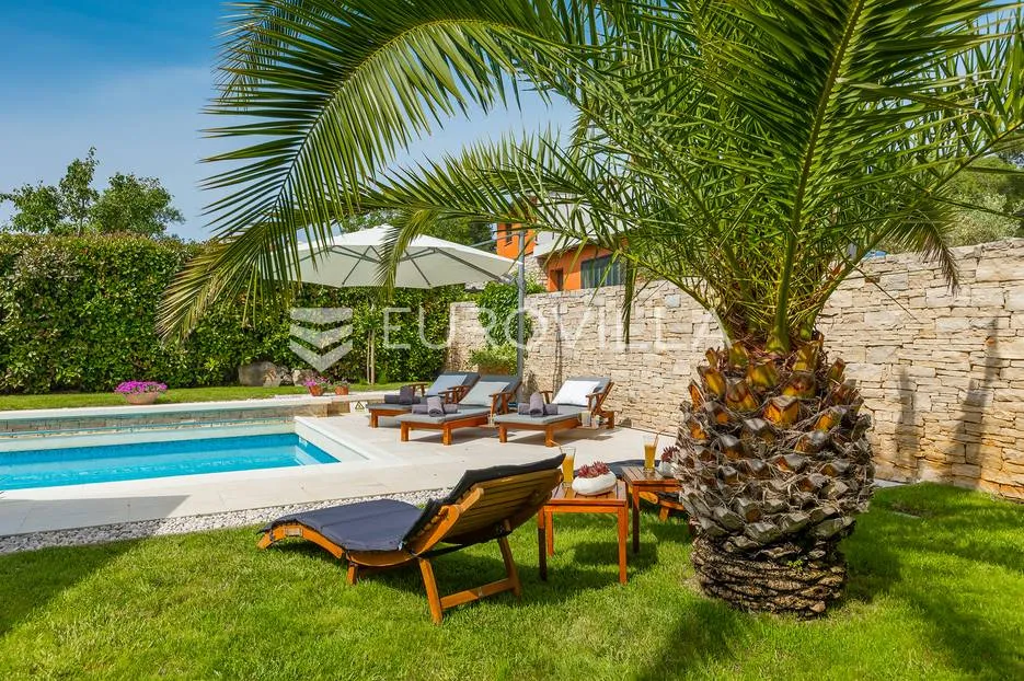 rovinj, rovinjsko selo, prekrasna villa s wellnessom i bazenom, 224 m² - slika 8