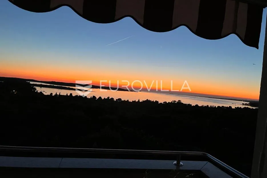 istra, pula, štinjan, stan s predivnim pogledom na more i brijune, 800 m od plaže hidrobaza - slika 23