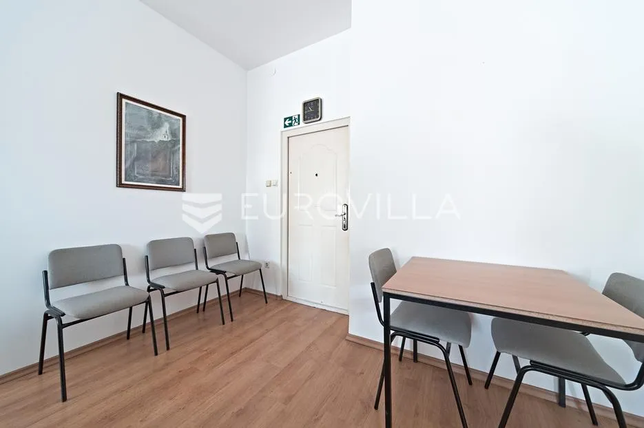 osijek, centar, iznajmljuje se poslovni prostor površine 70 m² - slika 3