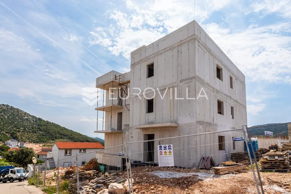 marina, novogradnja, komforan trosoban stan ukupne površine 125,24 m² - slika 5