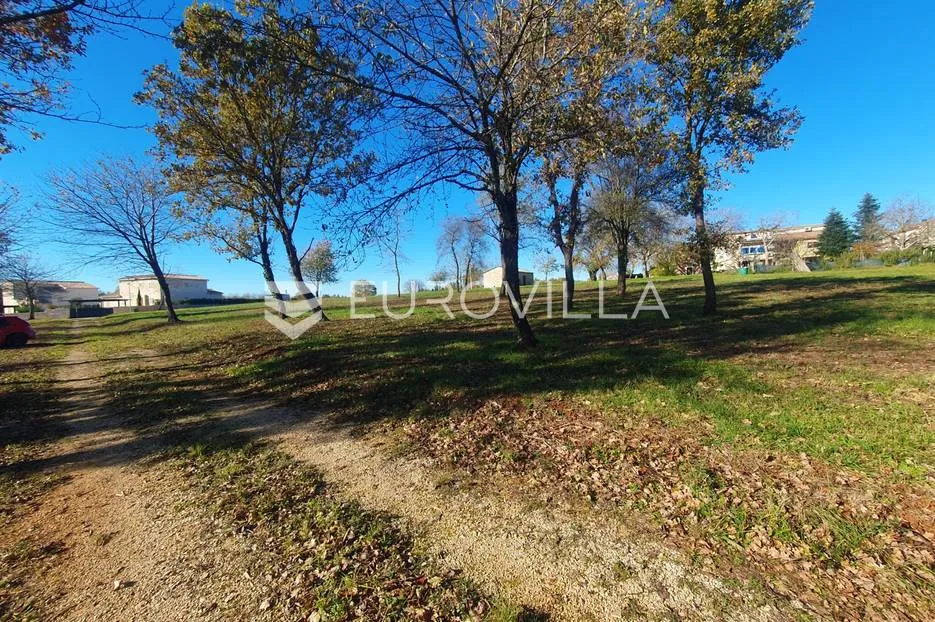 poreč, okolica - lijepo građevinsko zemljište nkp 832 m2 pravilnog oblika - slika 23