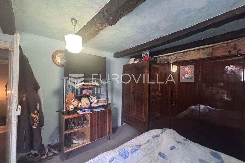 istra, gržani, kuća u nizu, štala s pogledom na butonigu, zemljište - slika 4