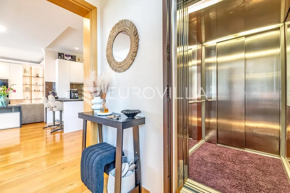 zagreb, babonićeva šalata, luksuzan četverosoban penthouse 135 m² - slika 11