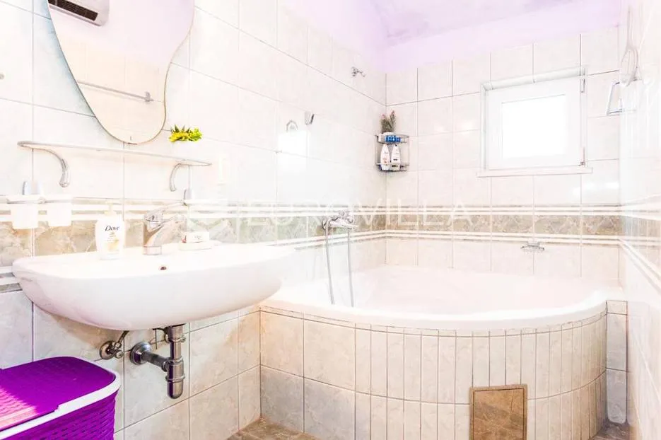 pelješac, ston, kuća na prodaju 150m od mora - slika 19