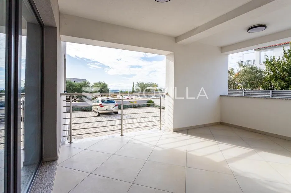primošten, moderan stan, 83,05 m² - slika 11