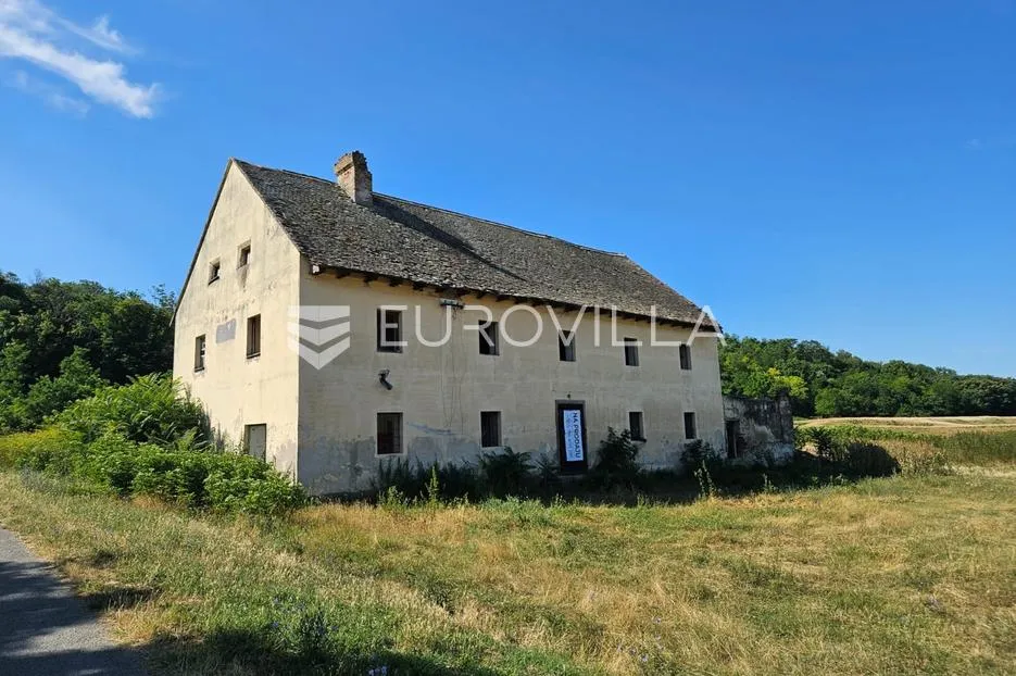 branjina, stari mlin površine 900 m² - slika 2