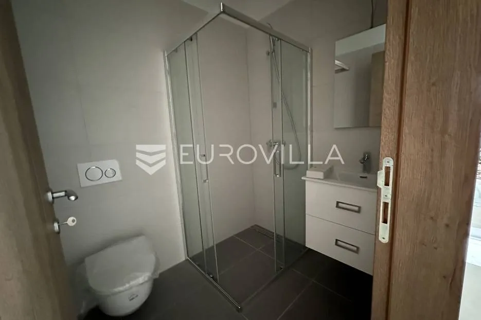 medulin, trosoban stan s pogledom more neto korisne površine od 133 m² - slika 11