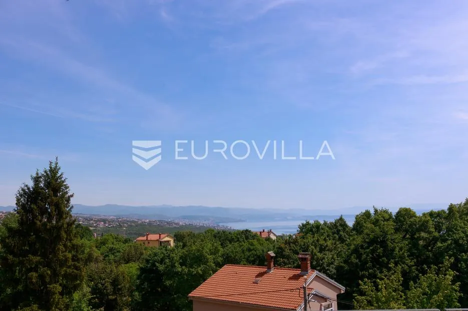 matulji, penthouse peterosobni dvoetažni stan160 m², terasa 130 m² i privatna okućnica 250 m² - slika 30