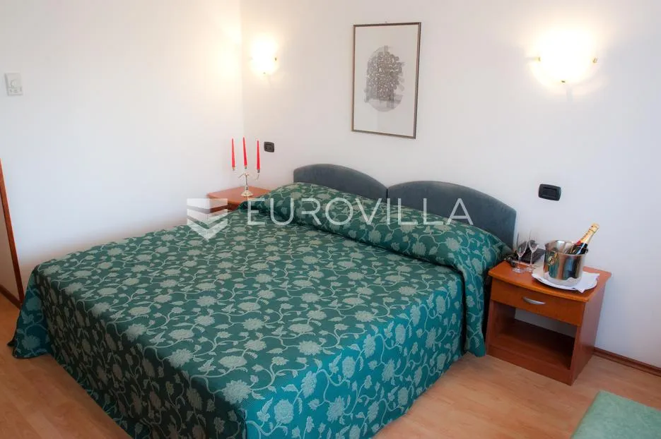istra, novigrad, atraktivni hotel sa renomiranim restoranom na izvrsnoj lokacij - slika 10