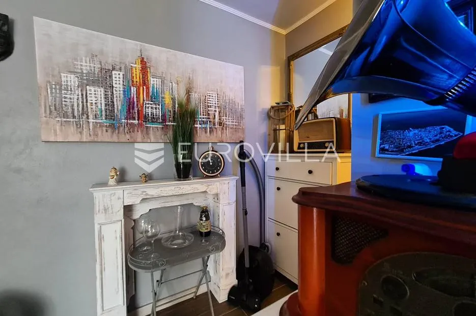 zadar, privlaka, moderna kuća sa tri apartmana u blizini mora - slika 34