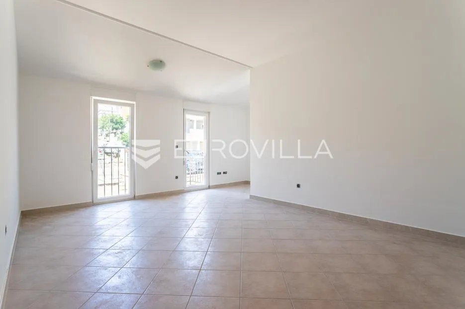 marina, penthouse s prekrasnim pogledom na more - slika 5