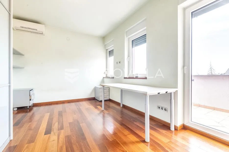 zagreb, maksimir, obiteljska kuća s bazenom 480 m2 - slika 11