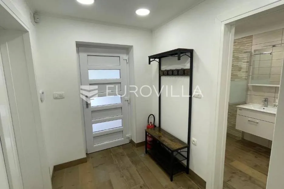 poreč, kamena kuća nedaleko poreča - slika 13