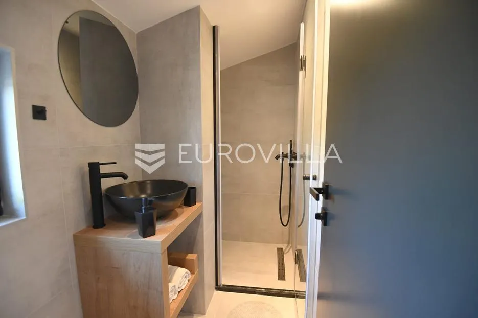 zadar, crno, moderna vila na predivnoj privatnoj lokaciji - slika 35