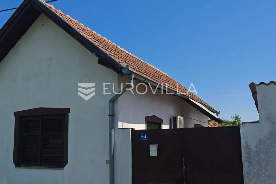 kruševica, kuća u mirnom naselju - slika 2