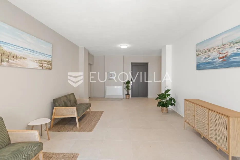 istra, novigrad, stan s 2 spavaće sobe na 1. katu 98 m² parkirno mjesto - slika 28