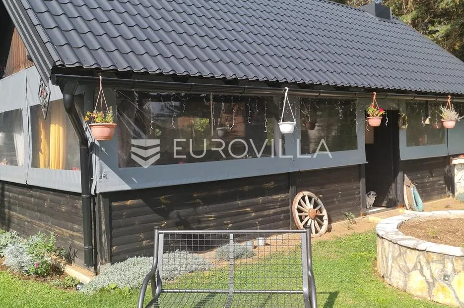 plitvička jezera, korenica, dvije kuće 470 m² - slika 6