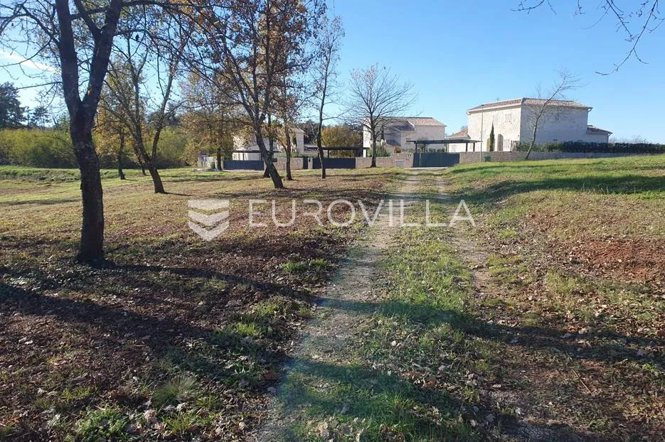 poreč, okolica - lijepo građevinsko zemljište nkp 862 m2 pravilnog oblika - slika 21