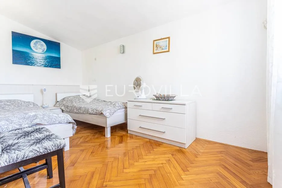 ražanj, mediteranska kuća s uređenom okućnicom, 150m od mora - slika 8