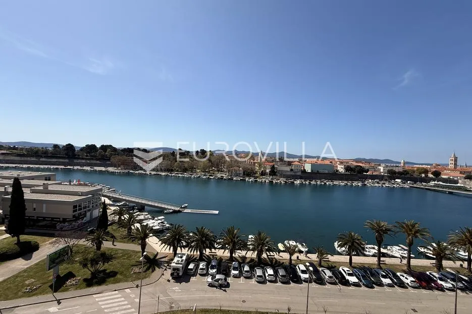 zadar, tiz, ekskluzivan penthouse s panoramskim pogledom na more, terasom, garažnim mjestom - slika 16