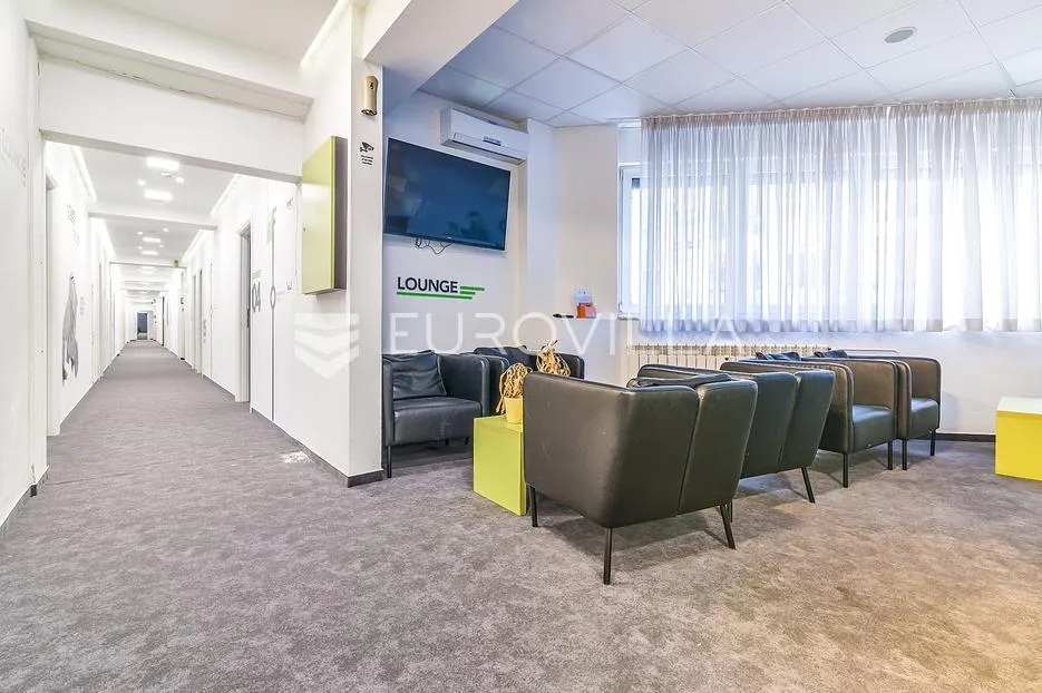 Zagreb, Trnje, Sigečica poslovni prostor hostel 715 m²