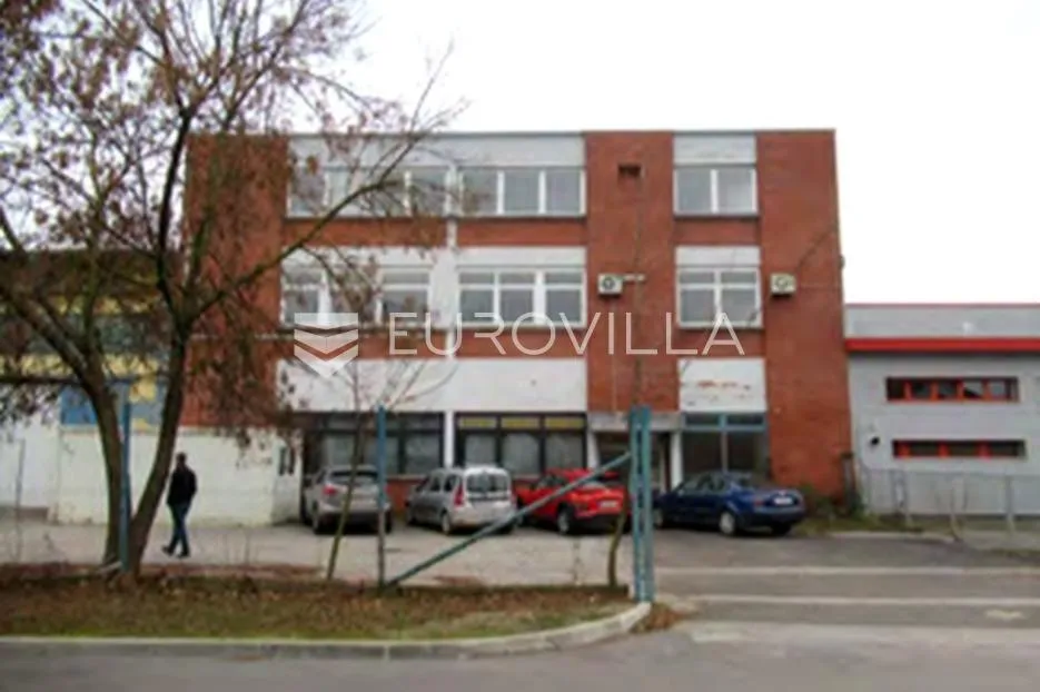 Čakovec, poslovni prostor, zgrada na atraktivnoj lokaciji 1278,05 m², ODLIČNA INVESTICIJA - Centar