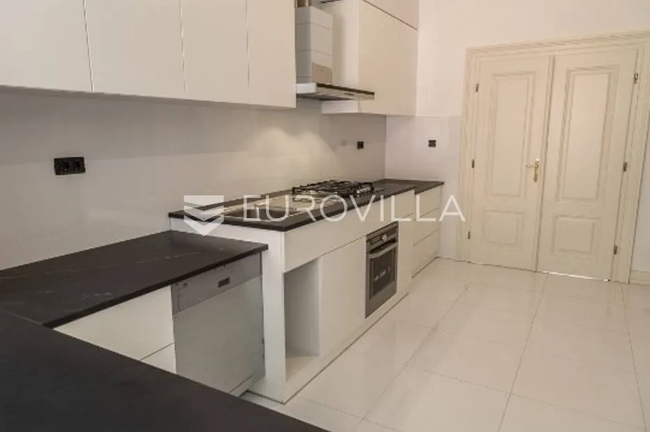 zagreb, gornji grad, luksuzan stan 200 m² - slika 4