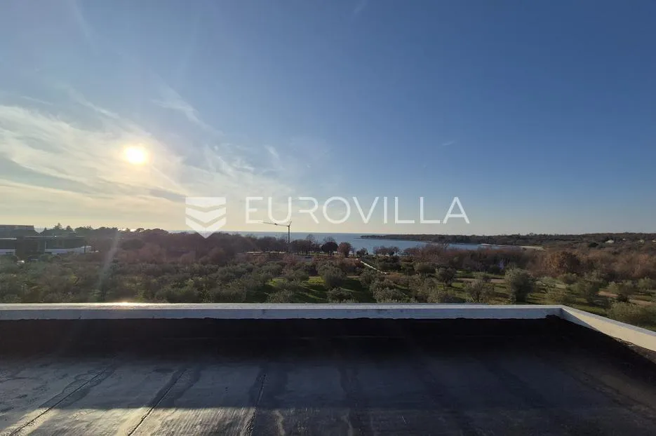 istra, poreč, luksuzna vila na 400m od mora - slika 7