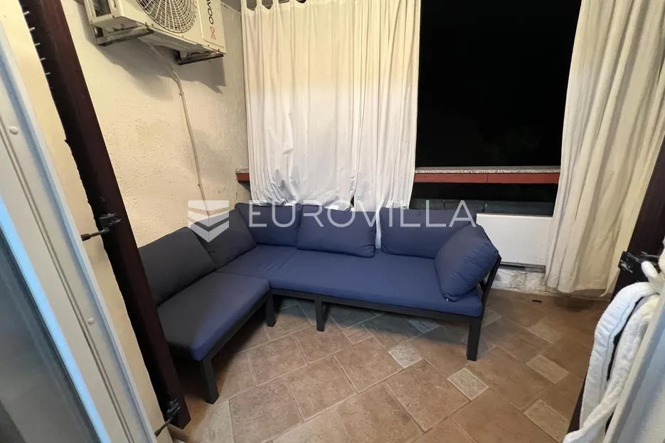 krk, grad krk, trosoban stan 83,95 m², odlična lokacija, blizina svih sadržaja - slika 8