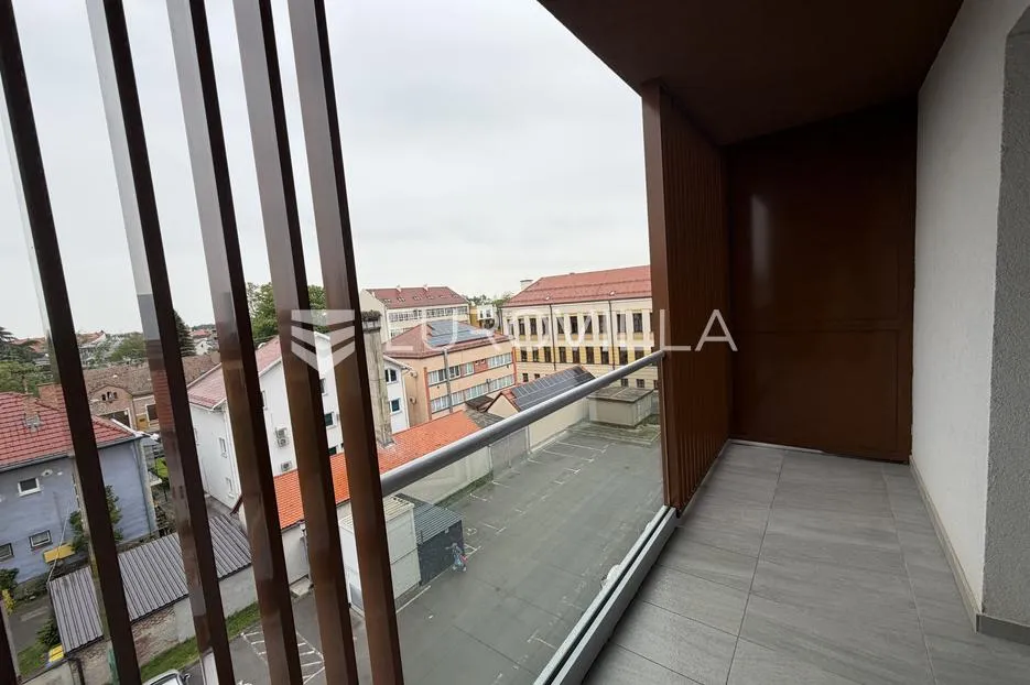 đakovo, strogi centar, dvosoban stan za najam - slika 15