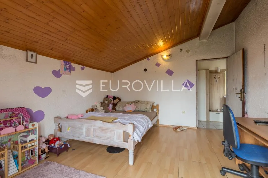 istra, poreč, samostojeća kuća na dvije etaže - slika 9