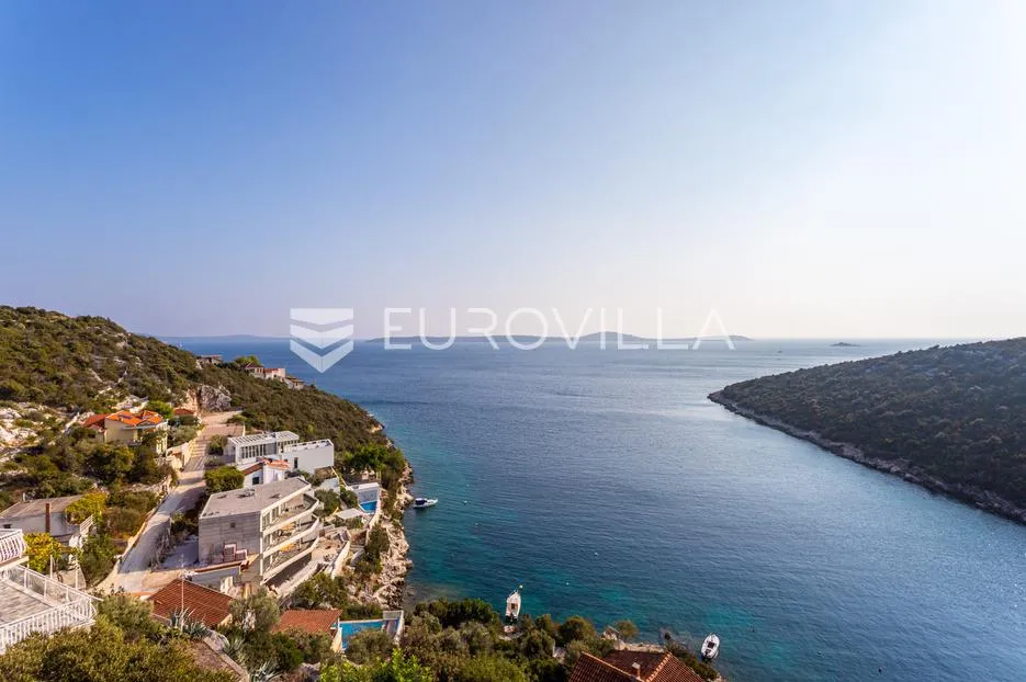 marina, vinišće, građevinsko zemljište s pogledom na more, površine 1060 m² - slika 3