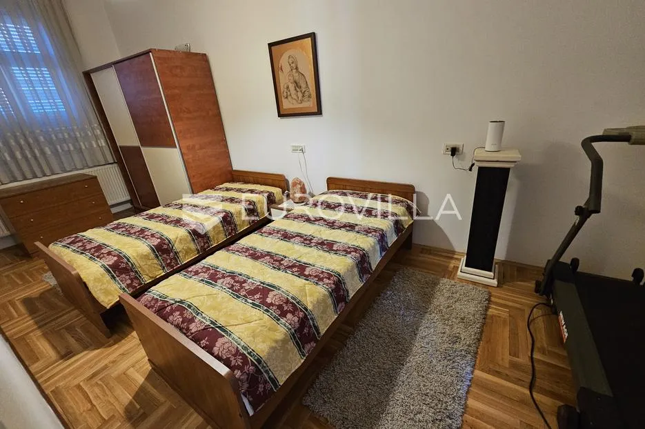 osijek, donji grad, adaptirana kuća s velikim potencijalom, 700 m², plac 947 m² - slika 35
