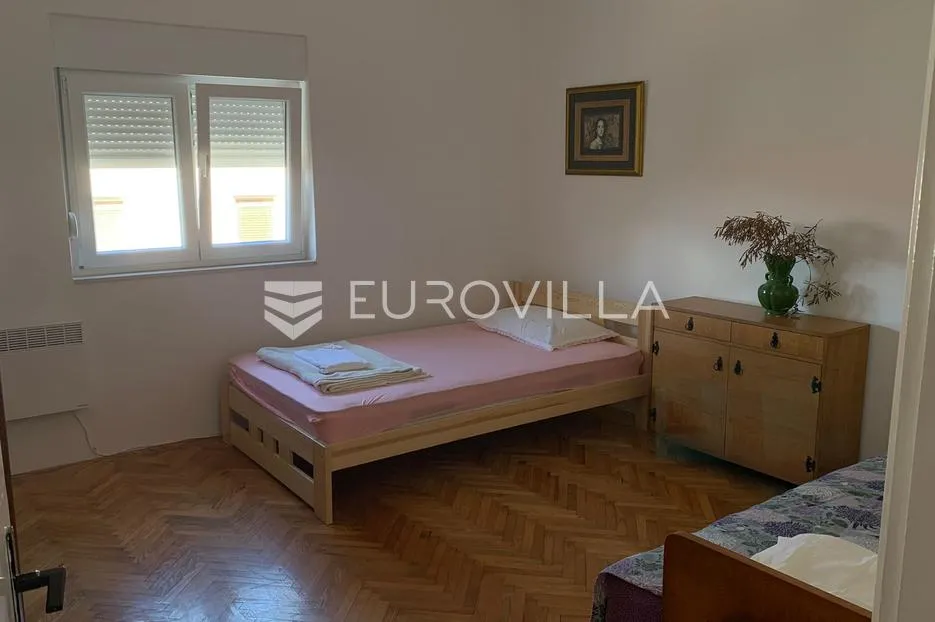 zadar, kali, lijepa kuća blizu mora s dva odvojena stana - slika 9