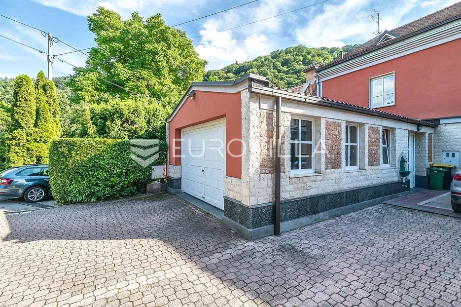 samobor, centar prekrasna obiteljska kuća 760 m² na parceli 1000 m² - slika 31
