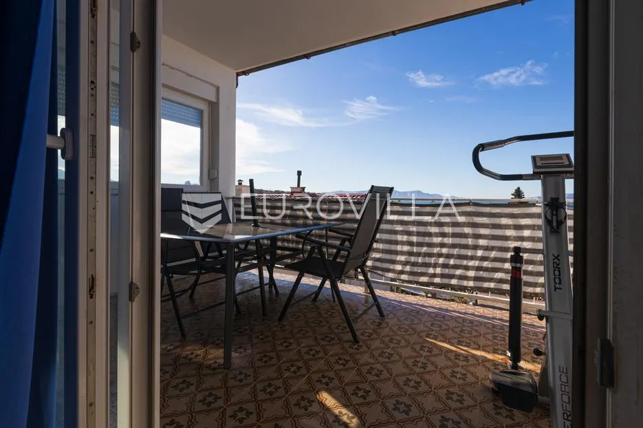 senj, kuća 160 m² s vrtom i pogledom na more - slika 24