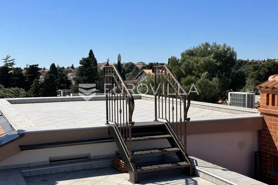 premantura, prekrasan penthaus 185 m² s panoramskim pogledom - slika 44
