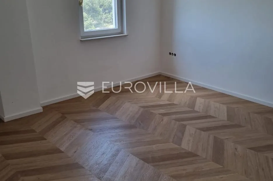 pag, mandre, trosoban stan 98 m² na prvom katu moderne zgrade s pogledom na more - slika 20